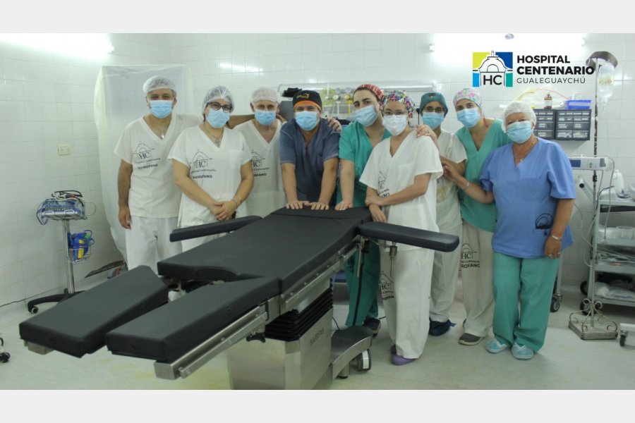 El Hospital Centenario puso en funcionamiento una camilla de cirugía de última generación en el Quirófano